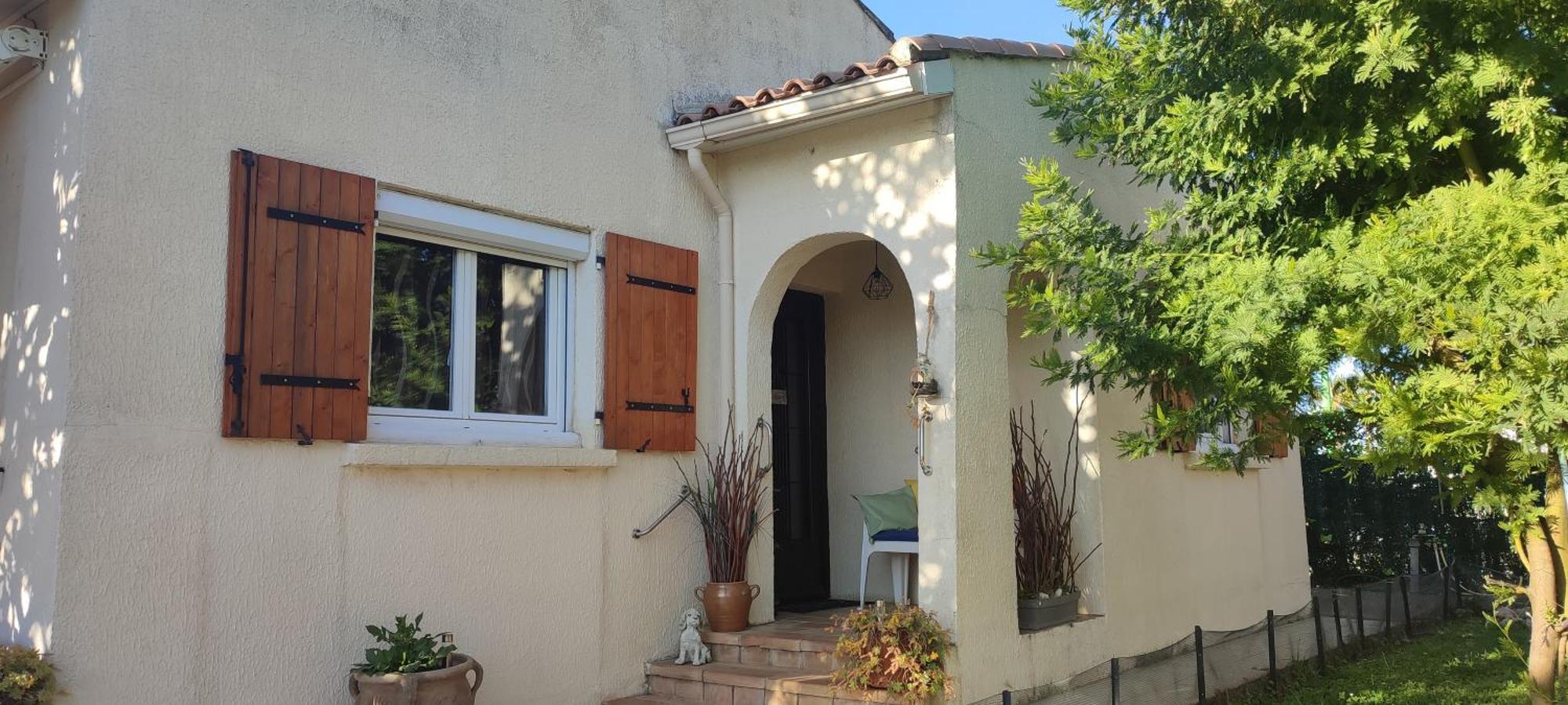 Maison T2 Avec Petit Jardin Dans Impasse Calme Baillargues Esterno foto