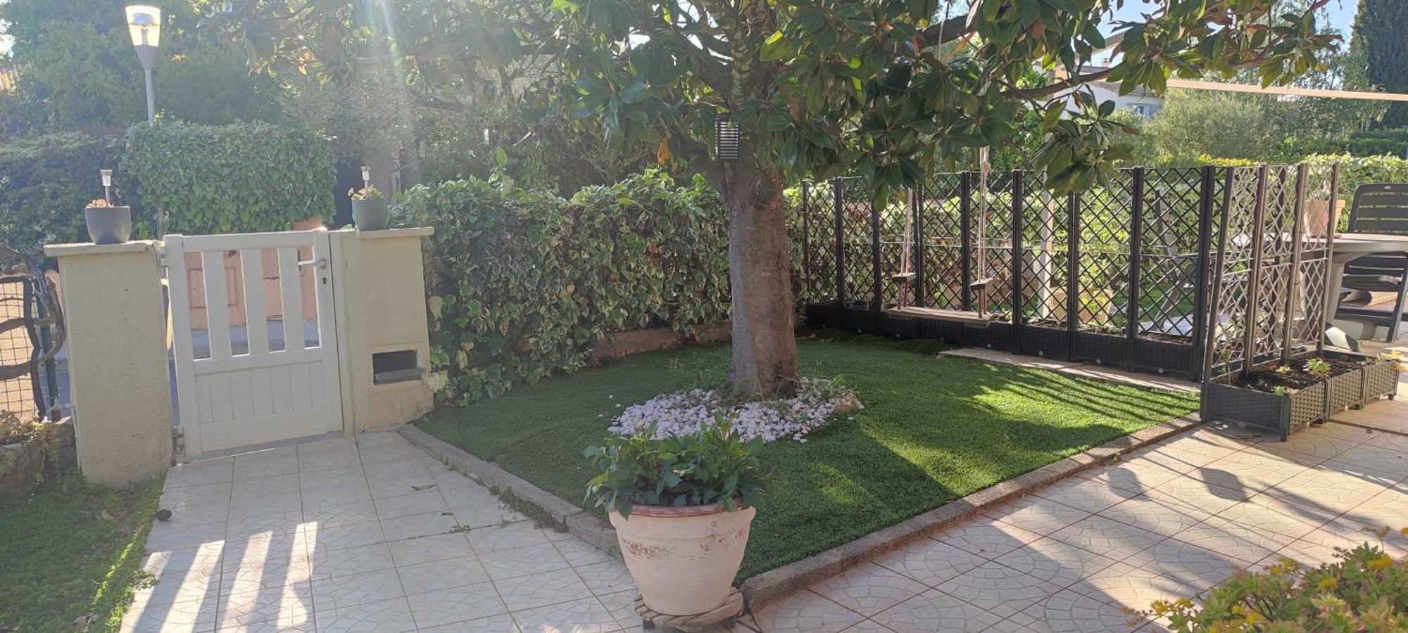 Maison T2 Avec Petit Jardin Dans Impasse Calme Baillargues Esterno foto